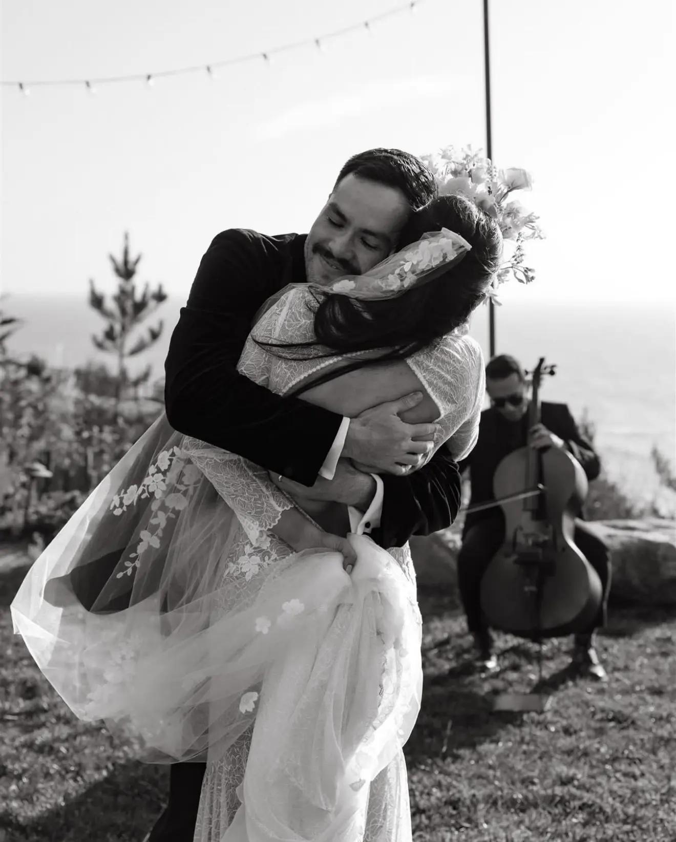 Mauricio Rocha performing — photo 9